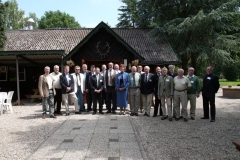 L1000330
